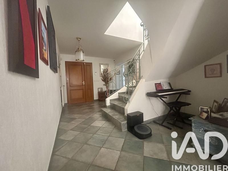 Maison - 193 m² - 7 pièces