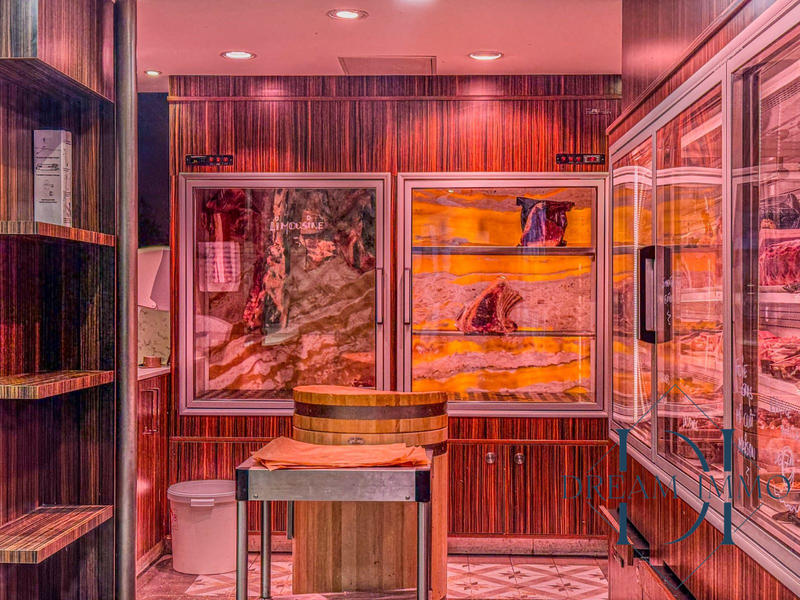 Fonds de commerce - 121 m²