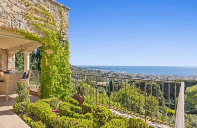 Villa - 600 m² - 10 pièces