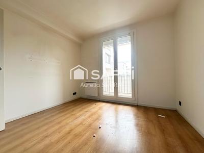Appartement - 82 m² - 3 pièces