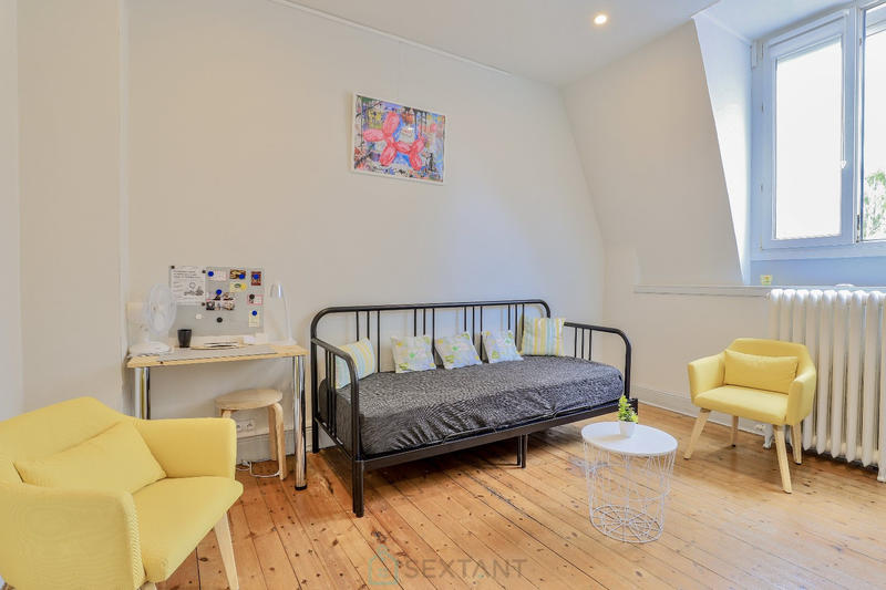 Maison - 162 m² - 8 pièces