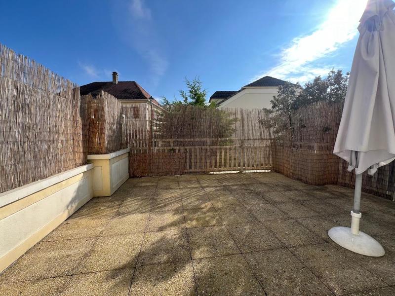 Studio - 24 m² - 1 pièce