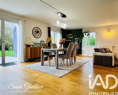 Maison - 136 m² - 7 pièces