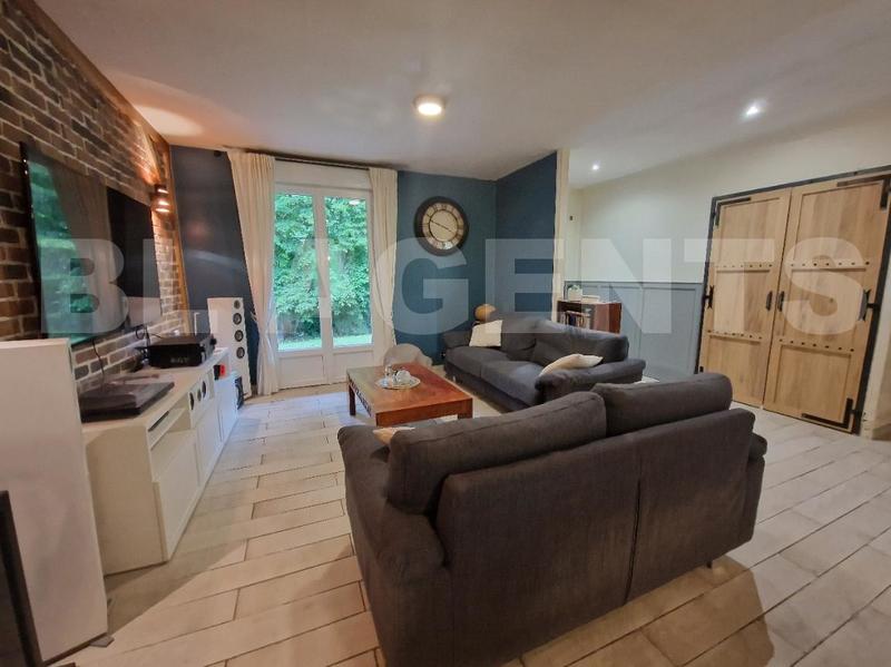 Maison - 94 m² - 4 pièces