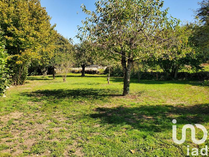 Maison - 225 m² - 9 pièces