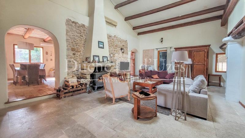 Maison - 160 m² - 8 pièces