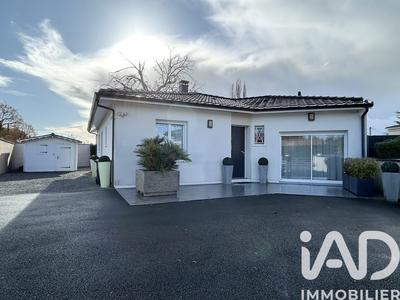 Maison - 110 m² - 4 pièces