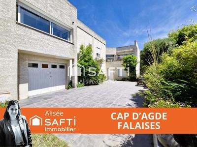 Maison - 188 m² - 9 pièces