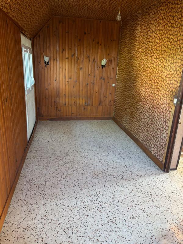 Maison - 98 m² - 1 pièce