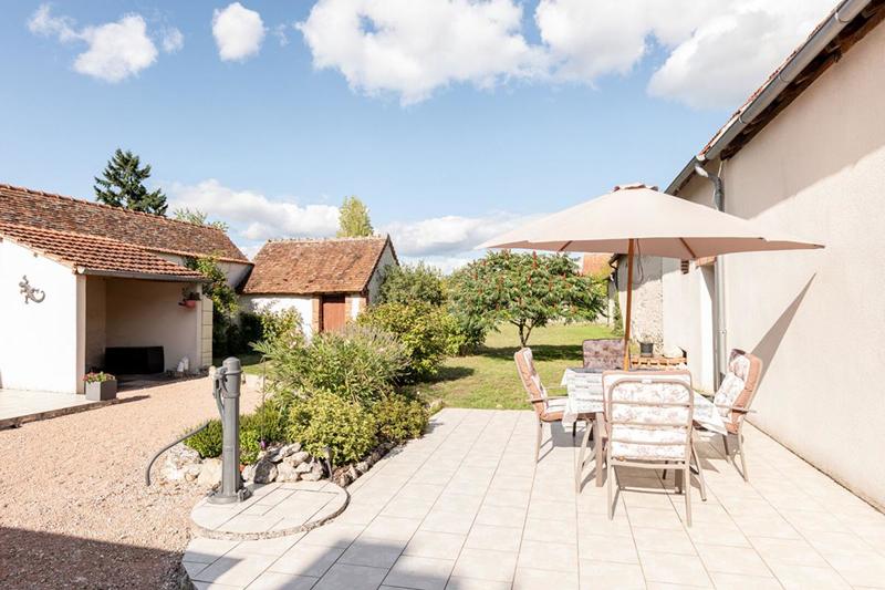 Maison - 186 m² - 8 pièces