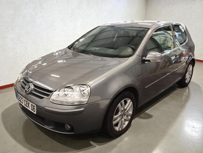 Volkswagen Golf V 1.9 Tdi 105 Confortline 3p
