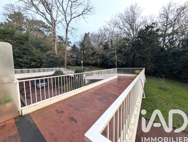 Appartement - 94 m² - 4 pièces