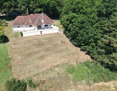 Maison traditionnelle - 125 m² - 5 pièces