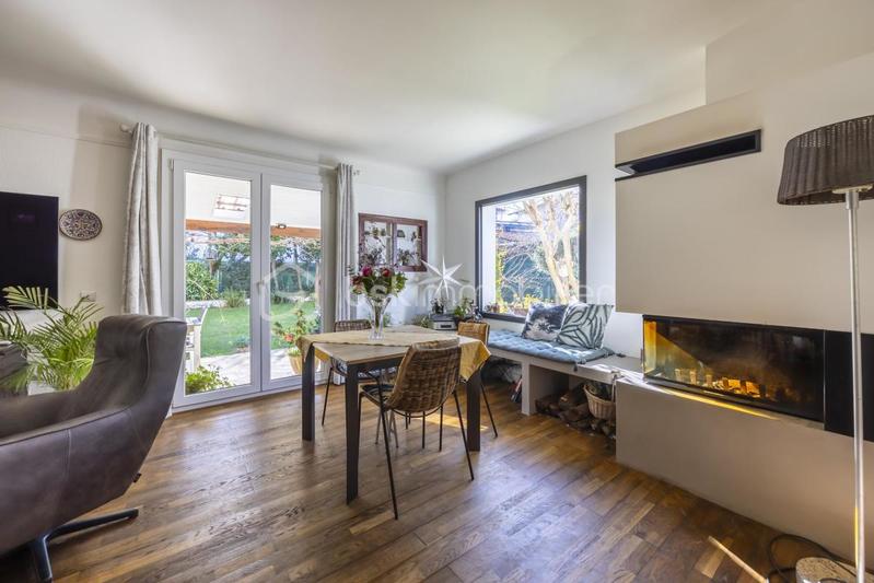 Maison - 183 m² - 5 pièces