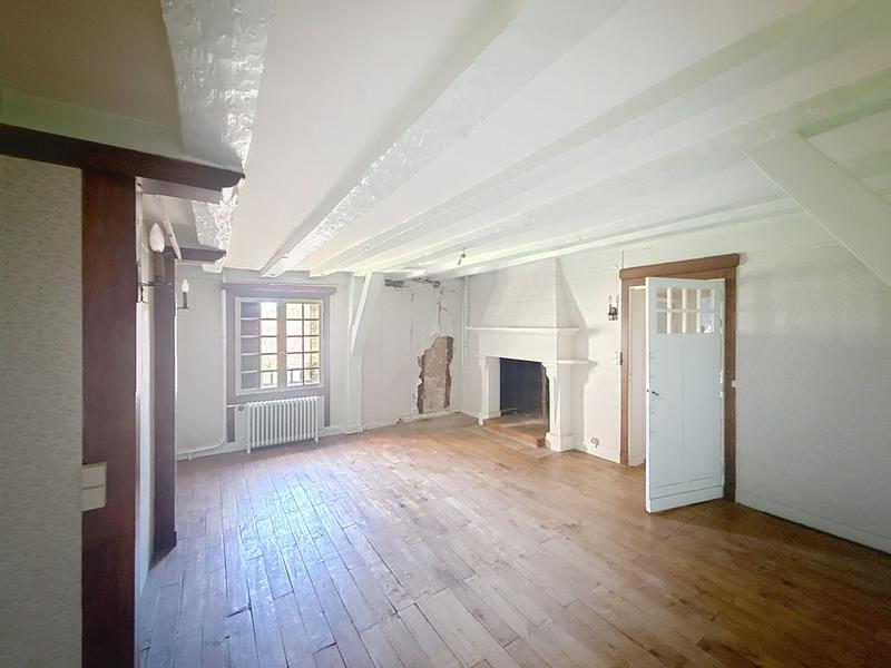 Maison ancienne - 187 m² - 7 pièces