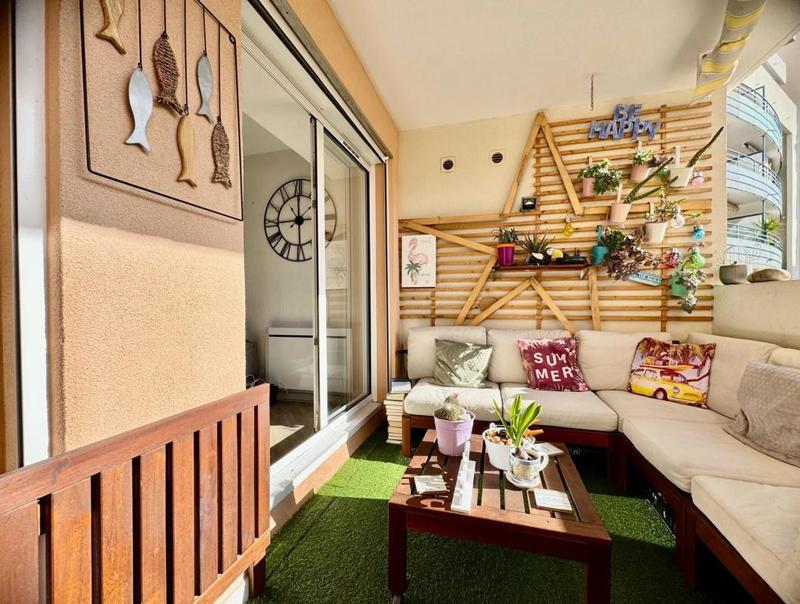 Appartement - 85 m² - 4 pièces