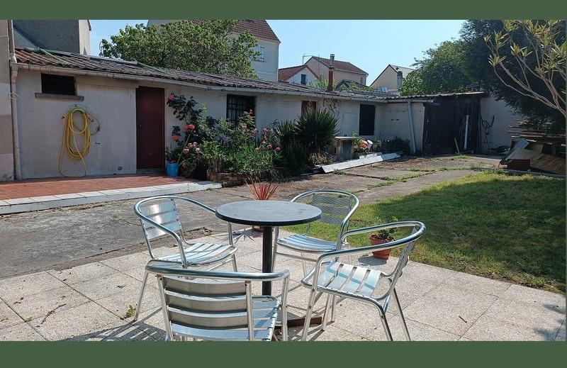 Propriété - 130 m² - 5 pièces