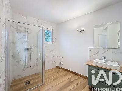 Maison - 83 m² - 4 pièces