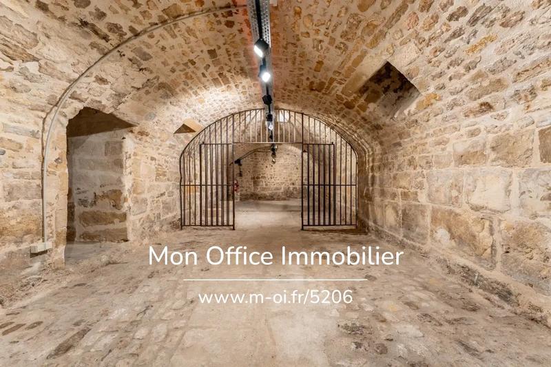 Bureau - 180 m² - 3 pièces