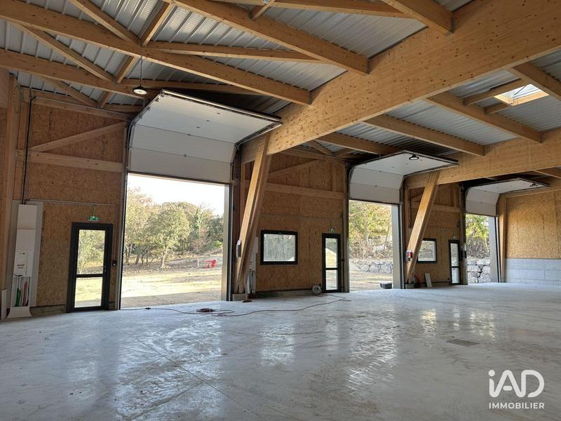 Local commercial - 553 m²