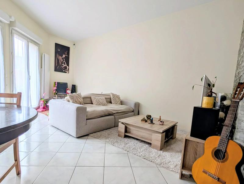 Maison - 74 m² - 4 pièces