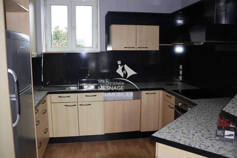 Appartement - 111 m² - 3 pièces