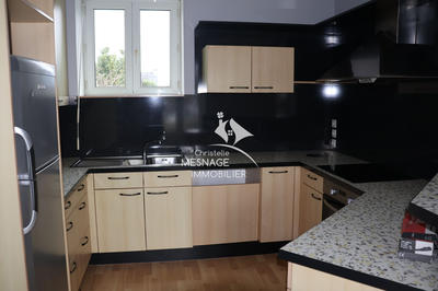 Appartement - 111 m² - 3 pièces