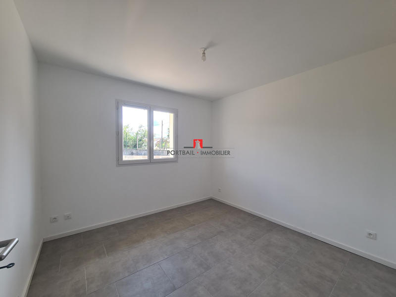 Maison contemporaine - 80 m² - 4 pièces