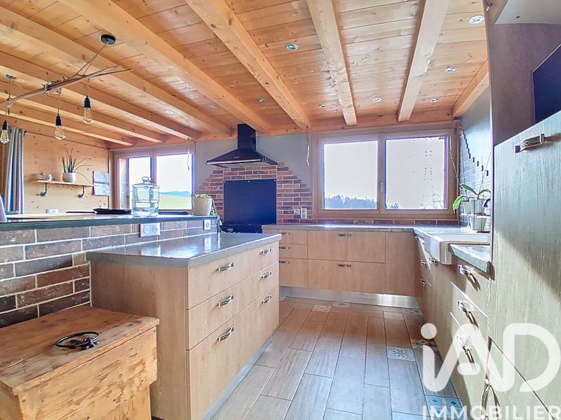 Châlet - 117 m² - 6 pièces