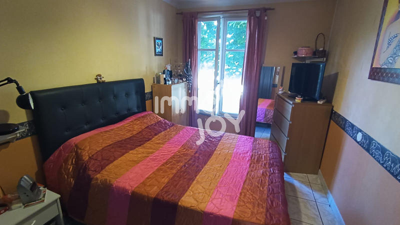 Appartement - 82 m² - 4 pièces