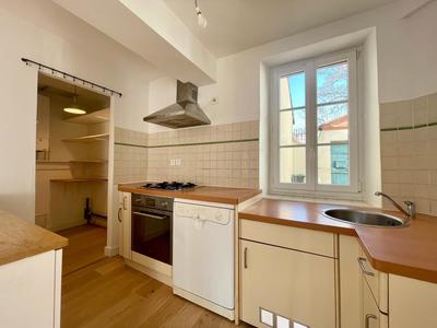 Maison - 96 m² - 4 pièces