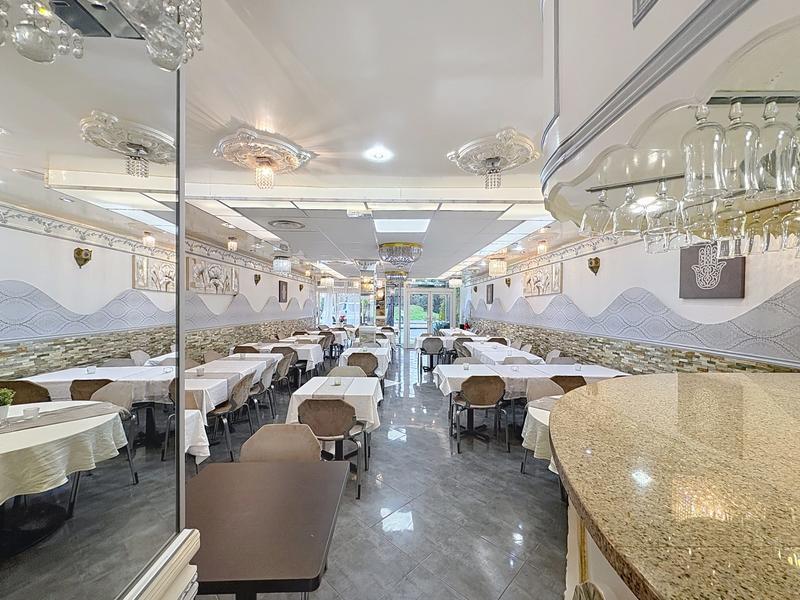 Local commercial - 160 m²