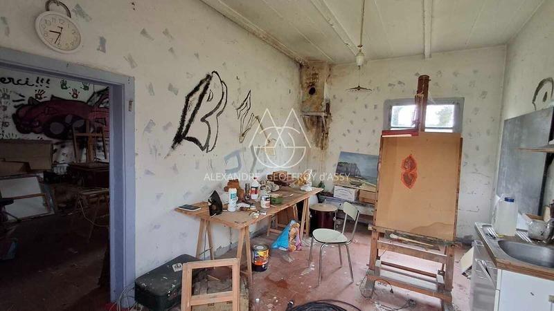 Corps de ferme - 600 m² - 15 pièces