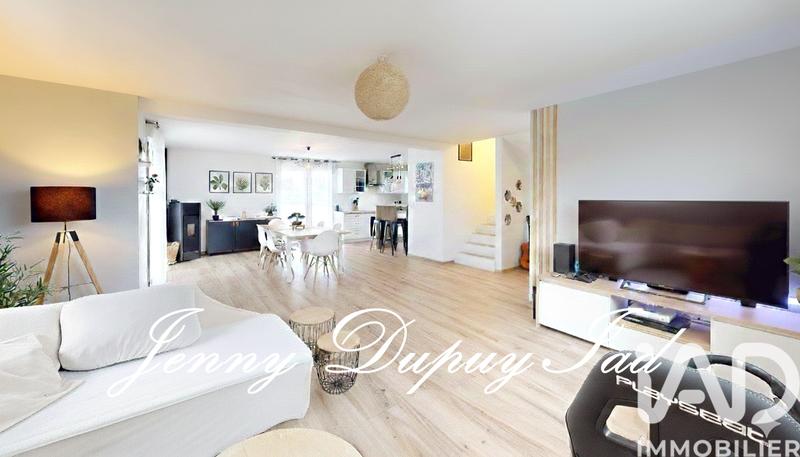 Maison - 108 m² - 5 pièces