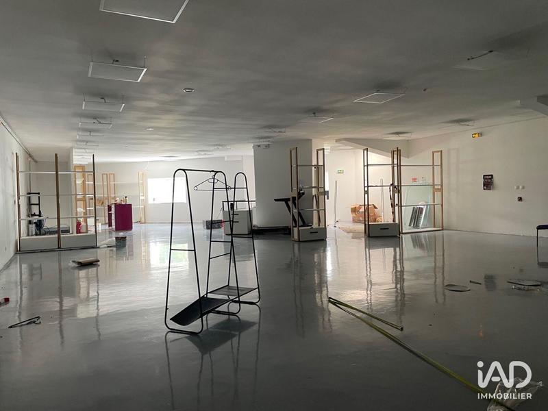 Local commercial - 292 m²