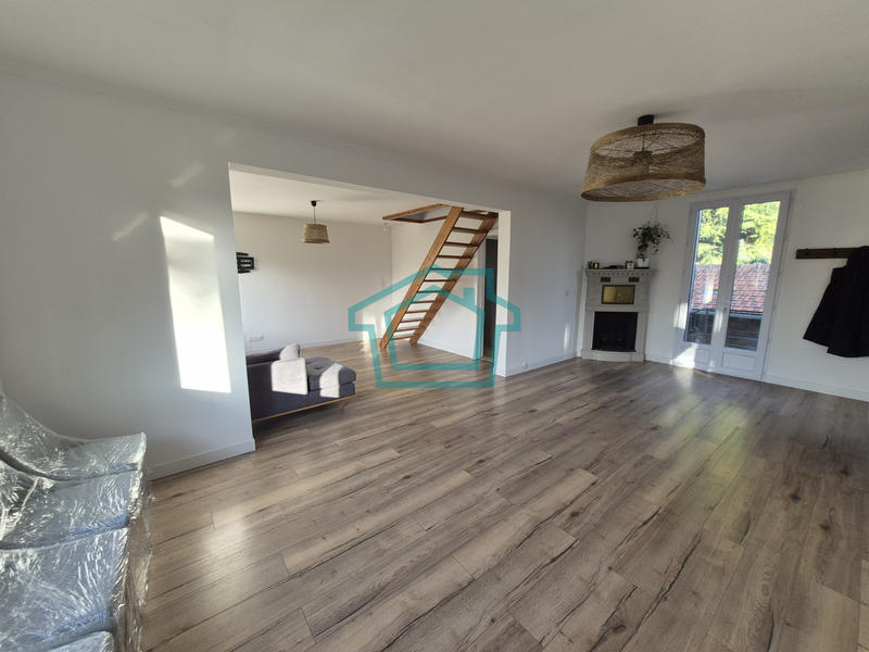 Maison - 120 m² - 5 pièces