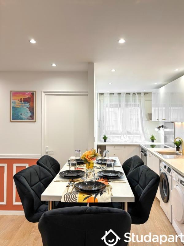 Appartement - 90 m² - 6 pièces