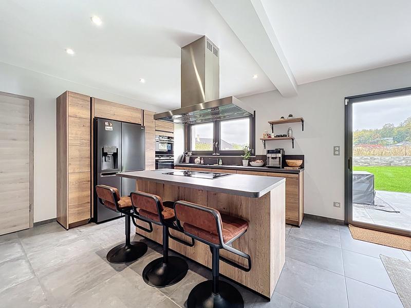 Maison contemporaine - 136 m² - 7 pièces