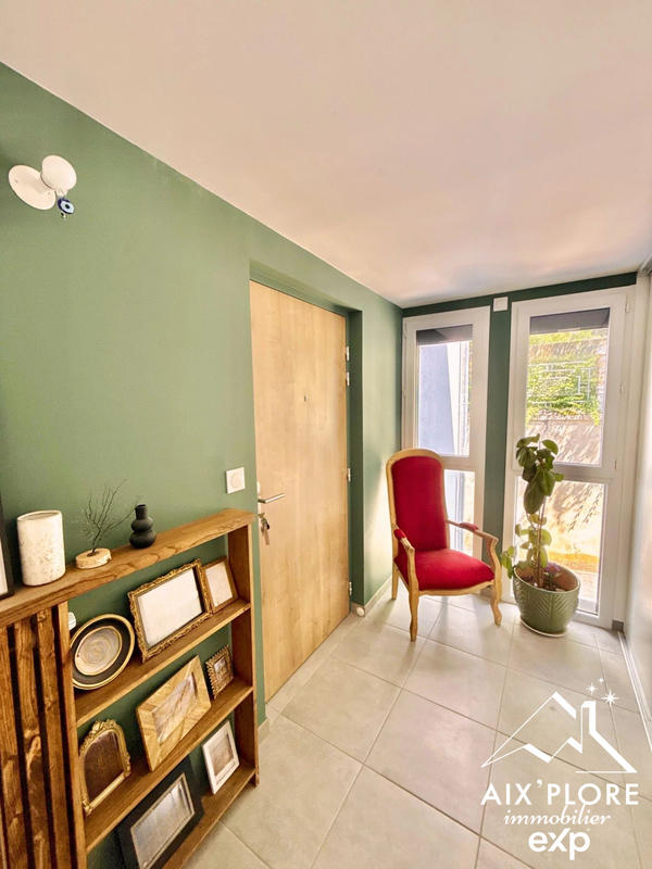 Appartement - 92 m² - 4 pièces