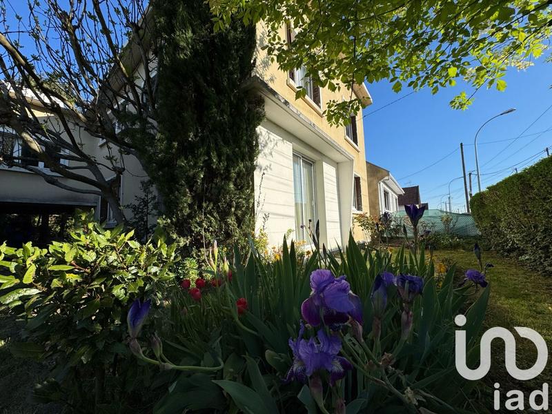 Maison - 108 m² - 5 pièces