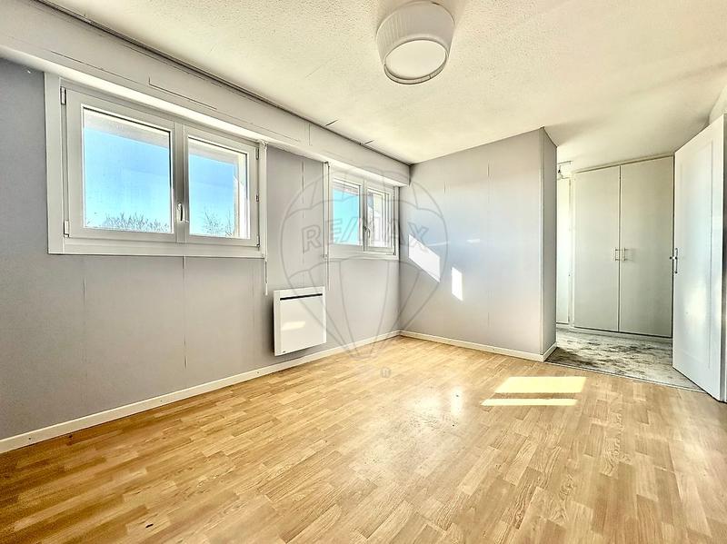 Propriété - 185 m² - 7 pièces