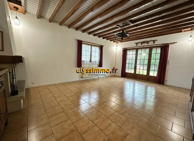 Maison traditionnelle - 138 m² - 7 pièces