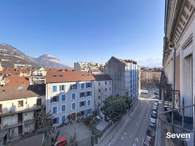 Appartement - 53 m² - 2 pièces