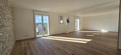 Appartement - 129 m² - 6 pièces