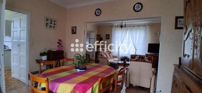 Maison - 93 m² - 4 pièces