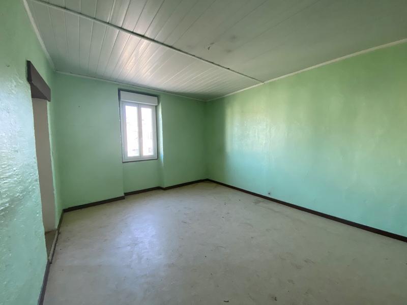 Immeuble - 95 m² - 7 pièces