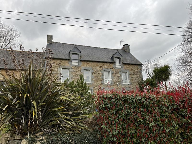 Maison - 136 m² - 7 pièces