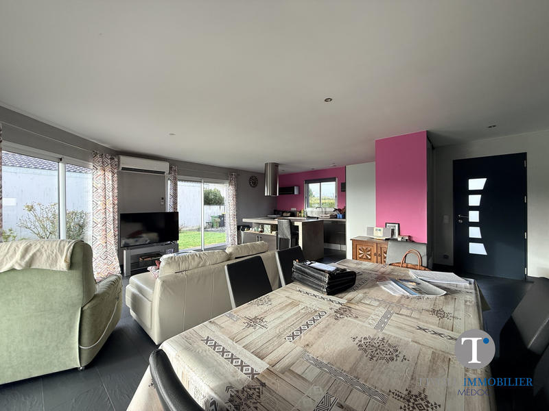 Maison - 97 m² - 5 pièces