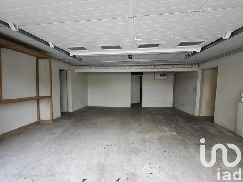 Maison - 258 m² - 8 pièces