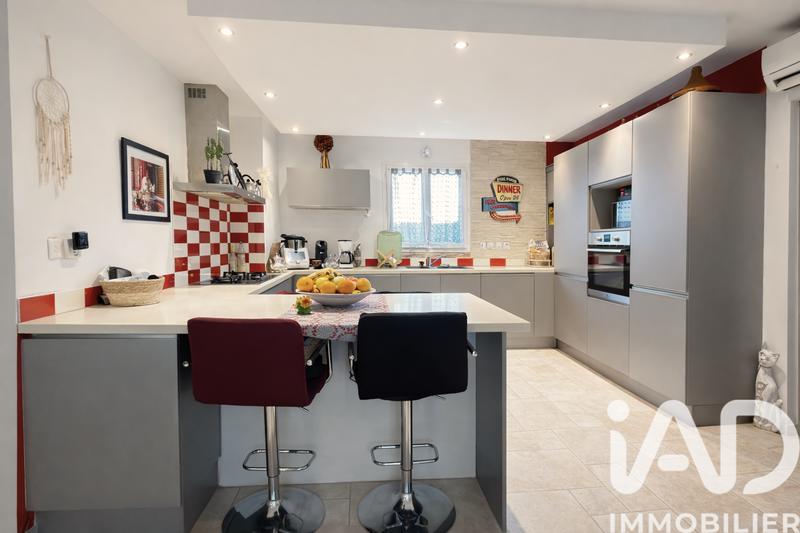 Maison - 116 m² - 6 pièces